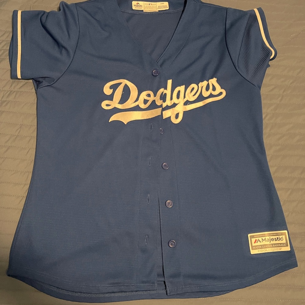Women’s Dodger Button up shirt